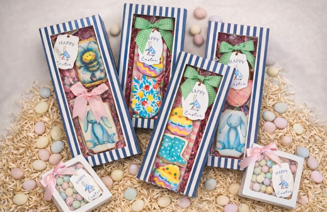 Easter cookie gift boxes with ribbons